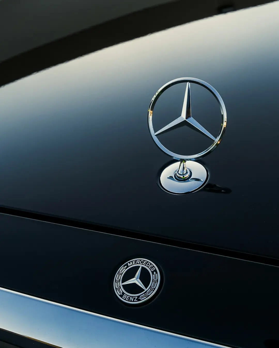 Electric vs Hybrid- The Future of Cars in Trinidad